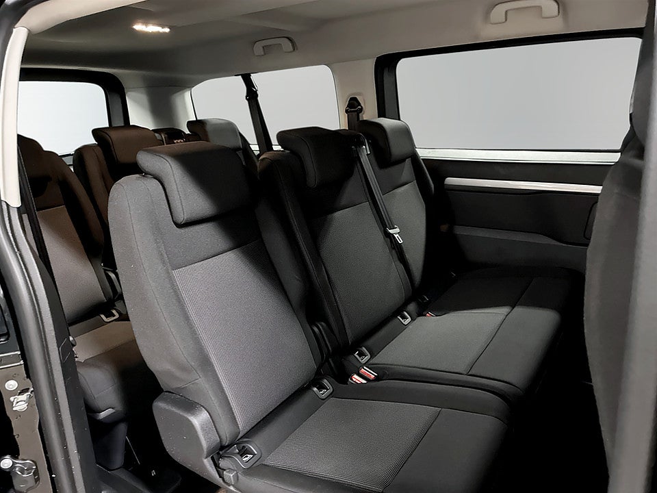 Bild på Citroen SpaceTourer PLUS 2.2 BHDi 180hk Aut 9-SITS BACKKAMERA CAPLAY