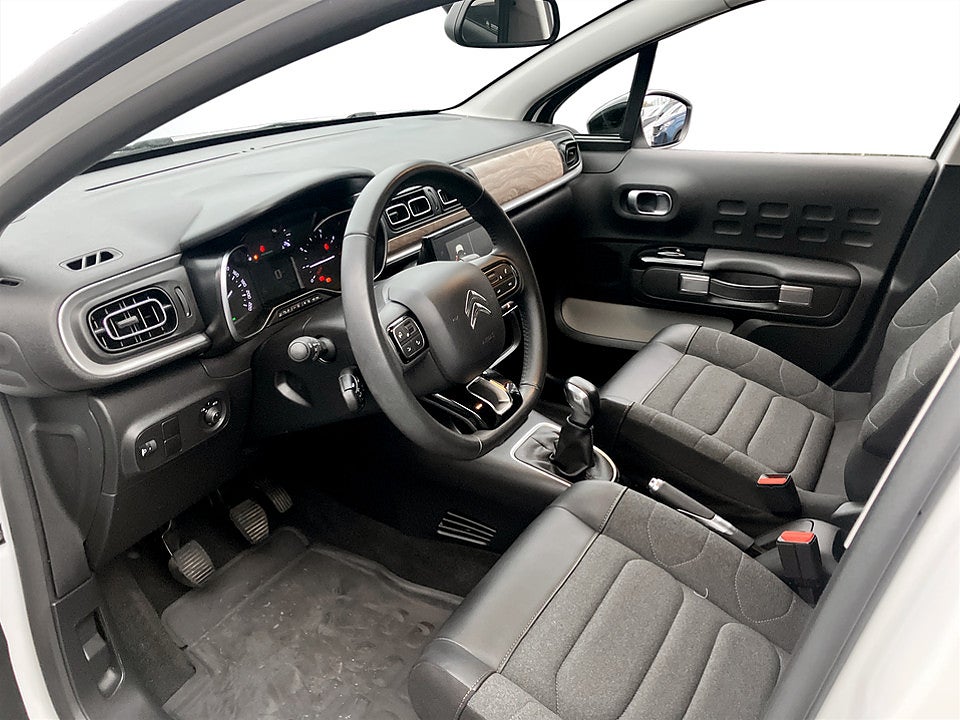 Bild på Citroen C3 Shine 1.2 PT 83hk P-SENSORER