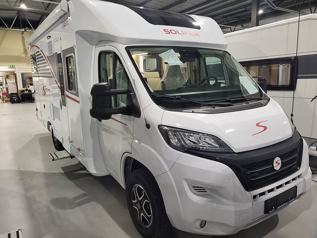 Solifer T740 FE/DB Premium el Taksäng 180 hk