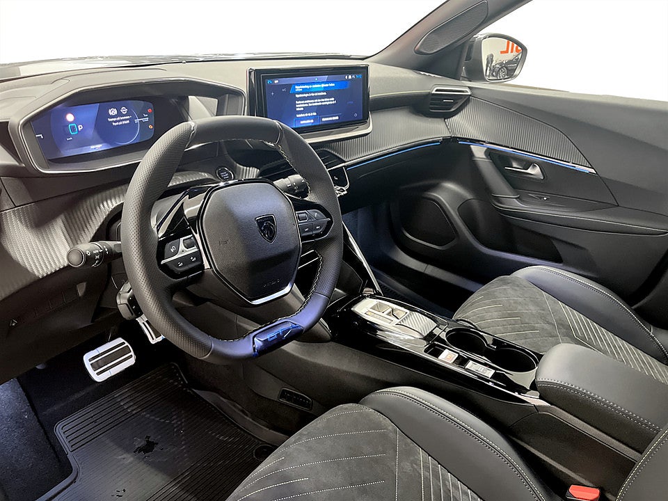 Bild på Peugeot 2008 GT Hybrid Aut - DEMO