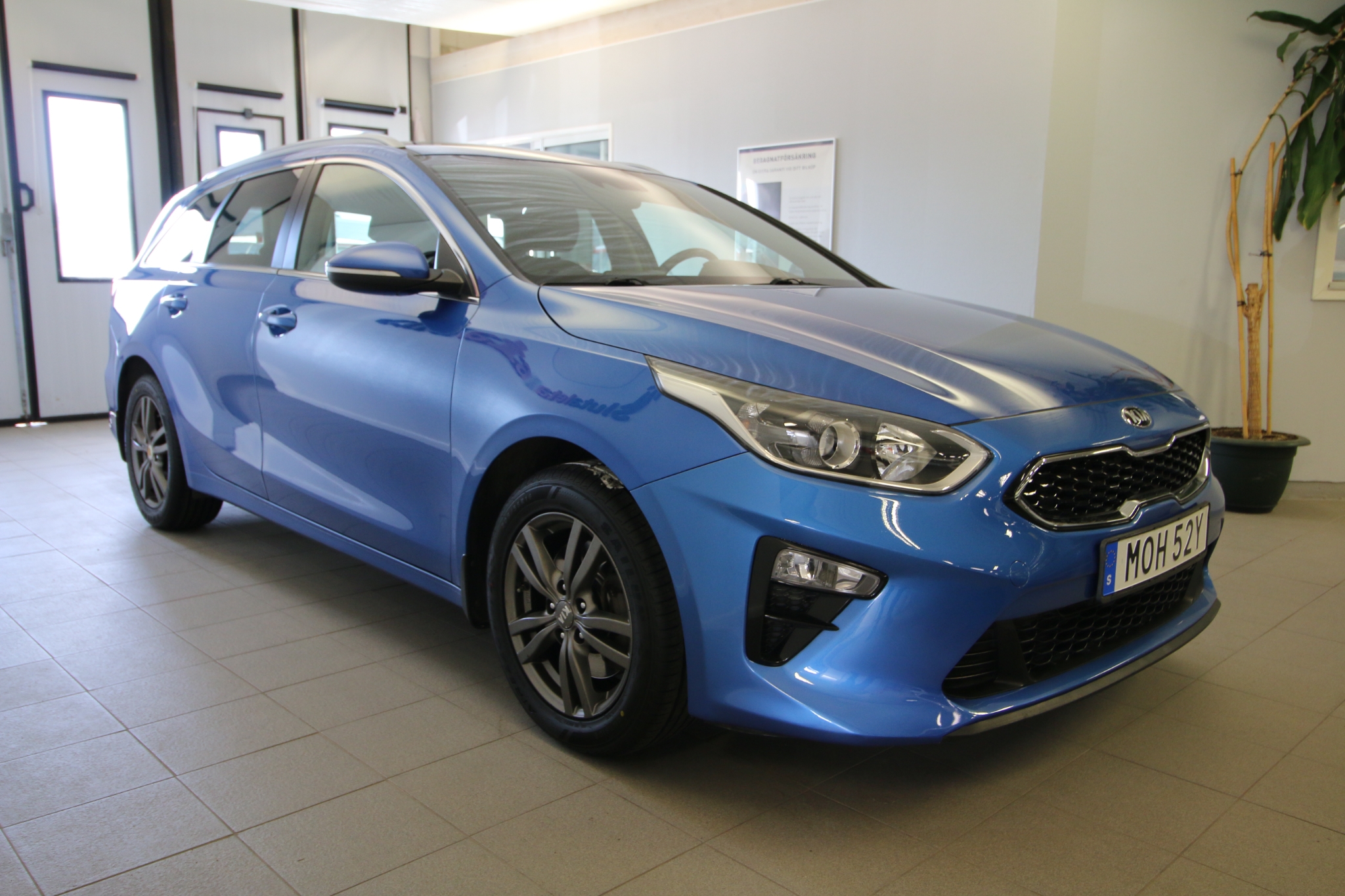 Kia Ceed Sportswagon 1.4 T-GDI Aut 2019, bild 4/51