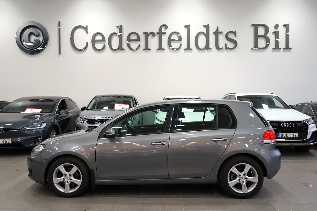 Volkswagen Golf 5-dörrar 1.6 TDI Masters Nyserv Nybes V-hjul 