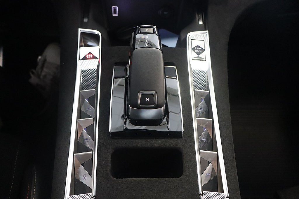 Bild på DS 7 Crossback Pallas 130hk Aut - PRIVATLEASING