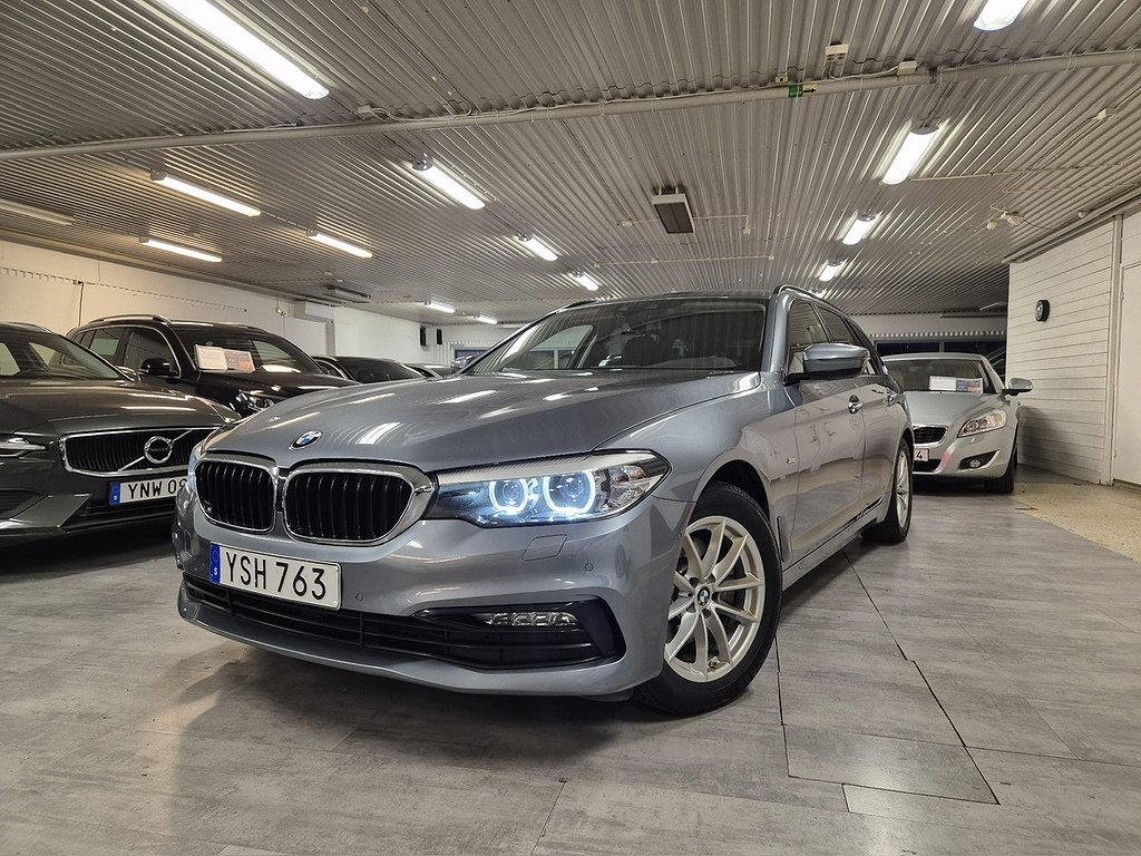 BMW 520 d xDrive Touring Sport line Värmare Drag Navi 