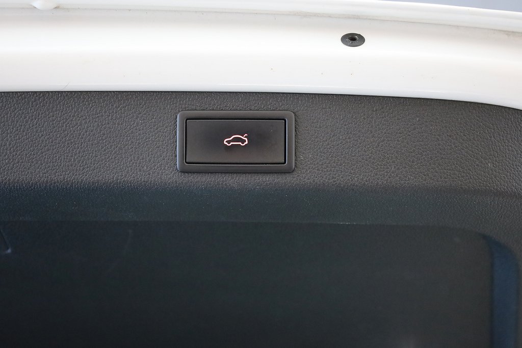 Skoda Superb iV Kombi 1,4 Plug-in Hybrid Business EDT Navi 2022