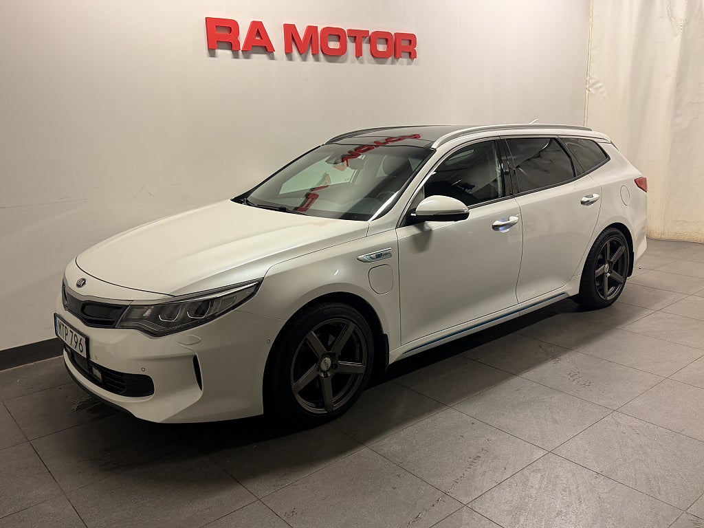 Kia Optima Sport Wagon Plug-in Hybrid Advance PKT 2 Drag 2018