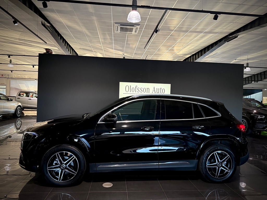 Mercedes-Benz EQA 300 4MATIC AMG Advanced Vinterpaket - bild 2