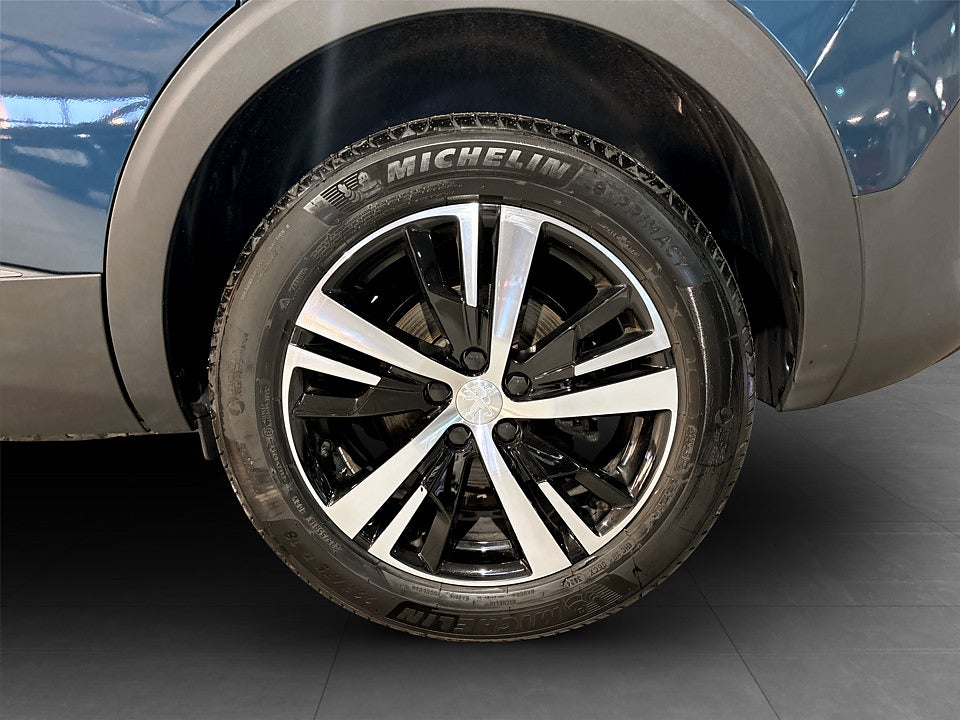Bild på Peugeot 5008 GT 1.2 PT 130hk Aut 7-SITS B-KAMERA