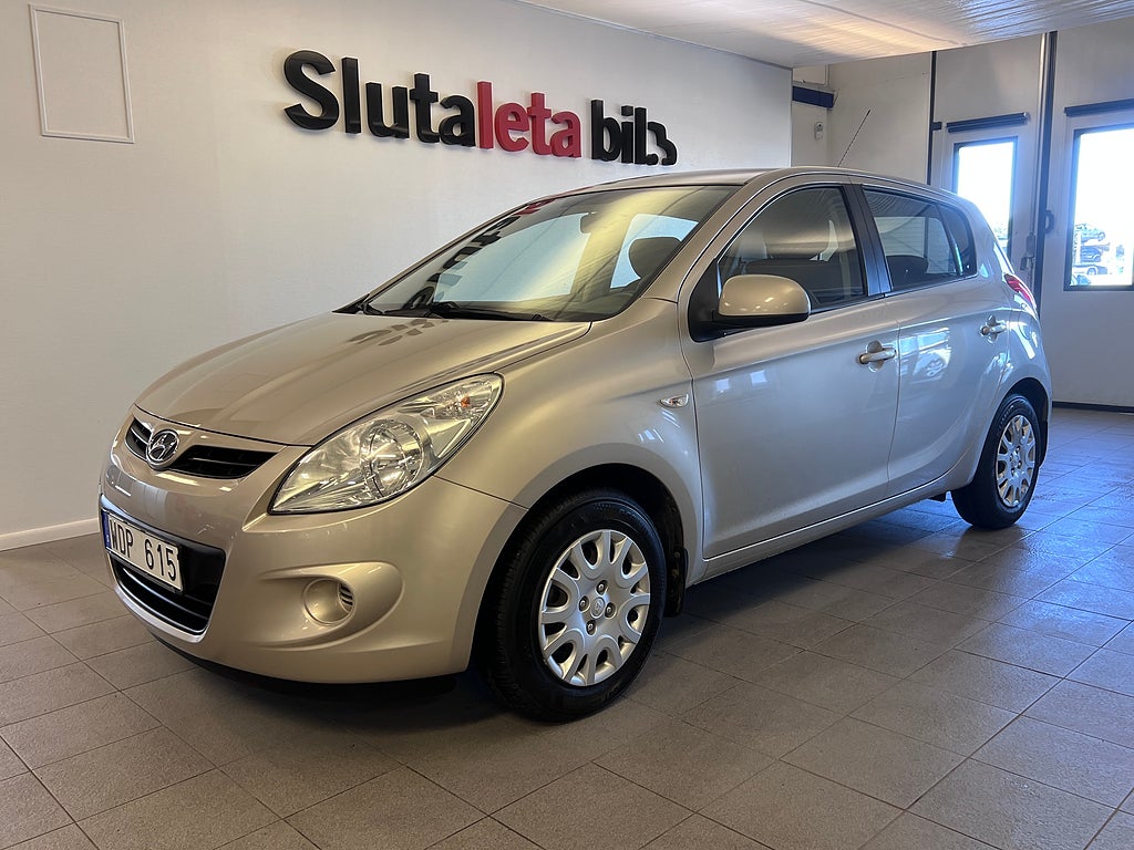 Hyundai i20 5-dörrar 1.2 Select Lågmil S/V Hjul