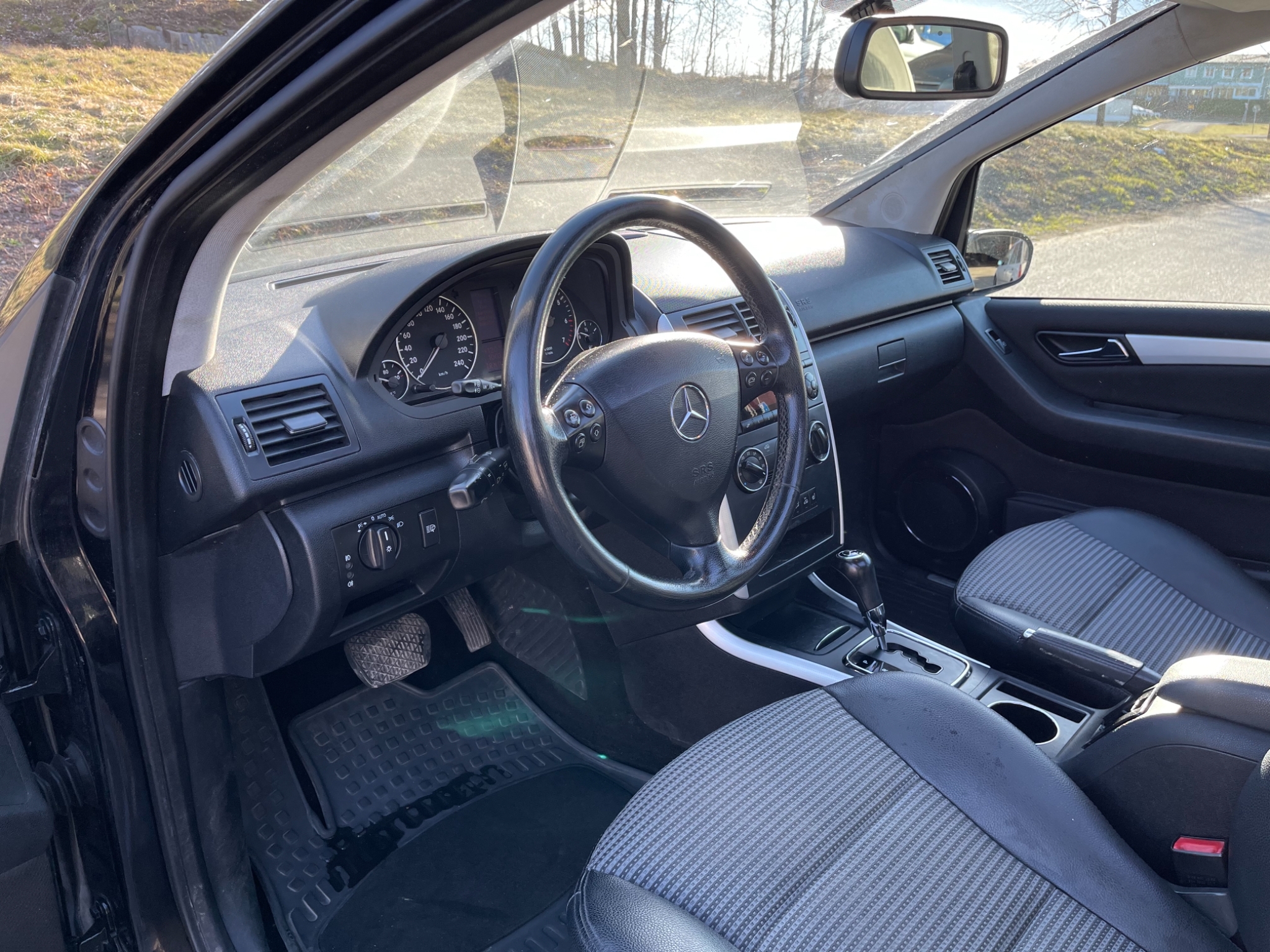 Mercedes-Benz A 2005, bild 7/23