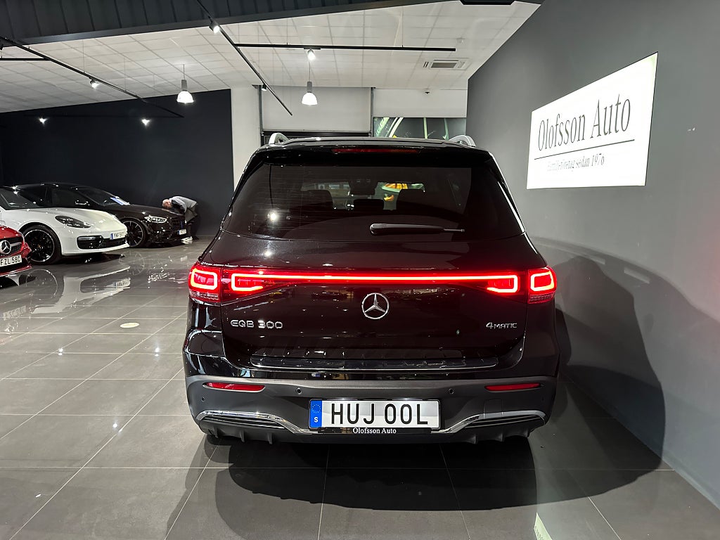 Mercedes-Benz EQB 300 4MATIC AMG Premium - bild 5