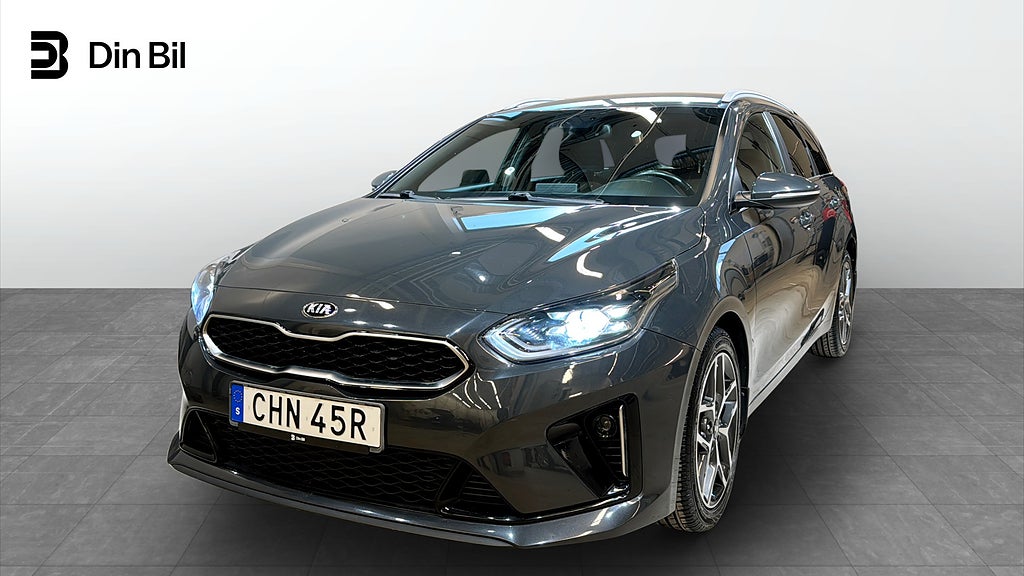 Kia Ceed SW T-GDI 140 GT-Line / Automat