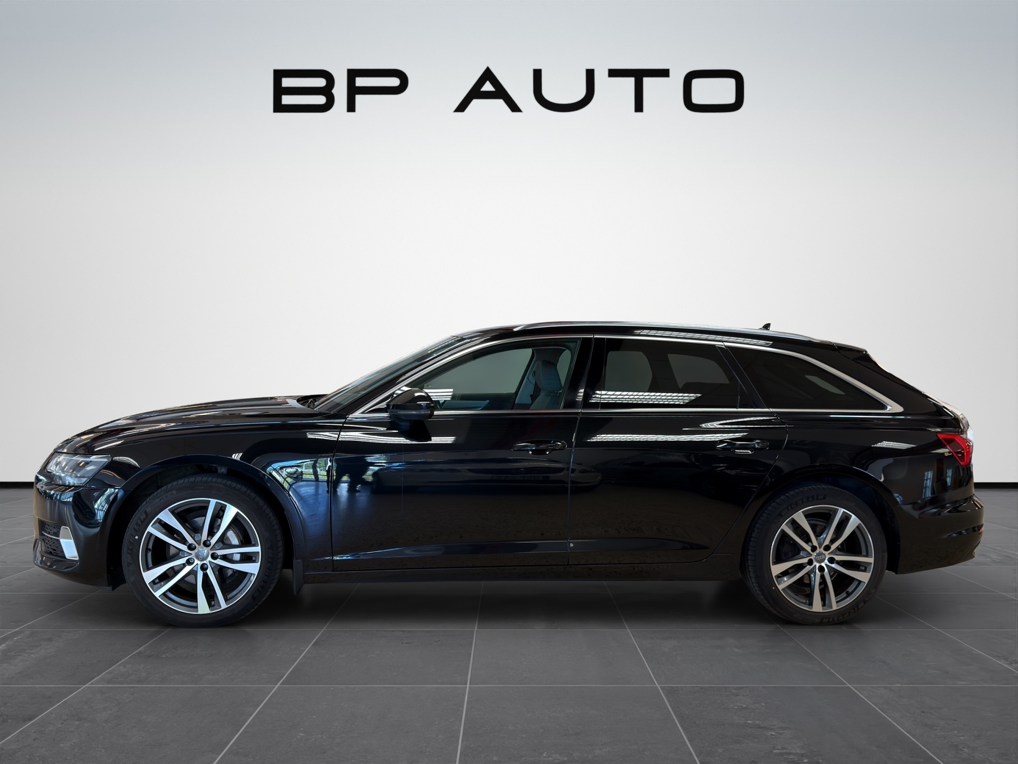 Audi A6 2019, bild 7/54
