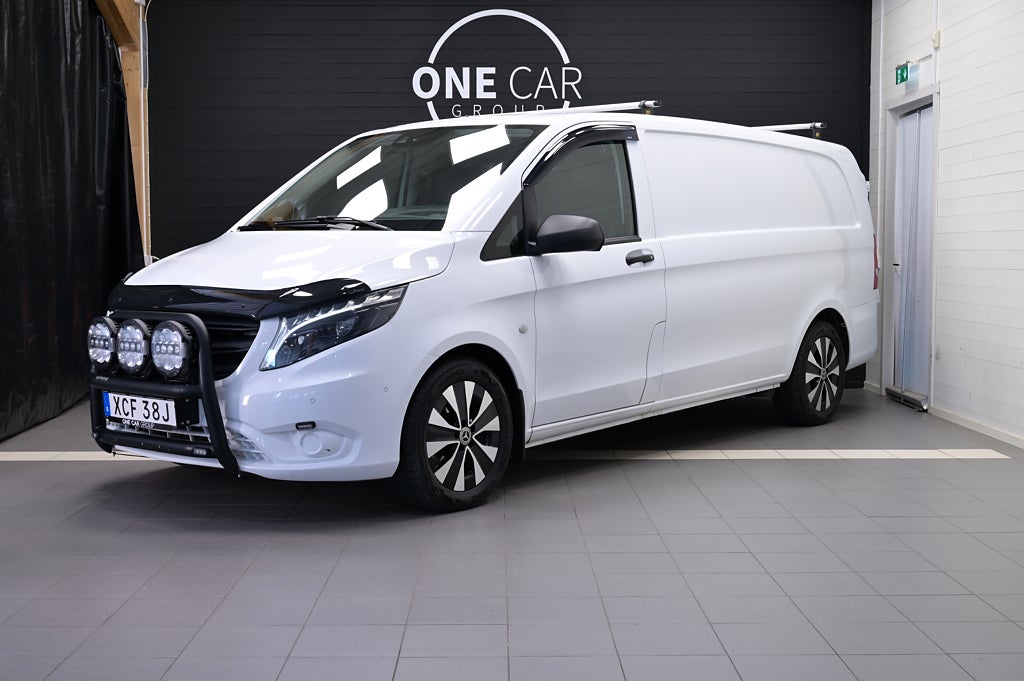 Mercedes-Benz Vito 119 CDI X-Lång MOMS 3-sits Inredning D-Värm Drag