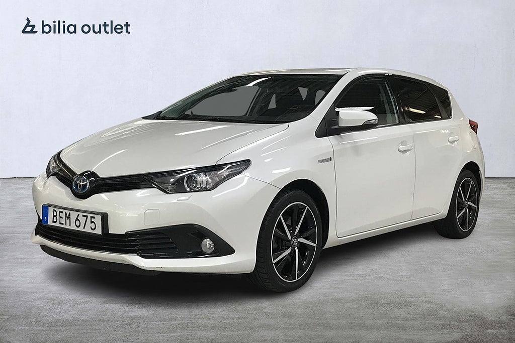 Toyota Auris Hybrid e-CVT Touch & Go Edition 136hk Navi Backkamera