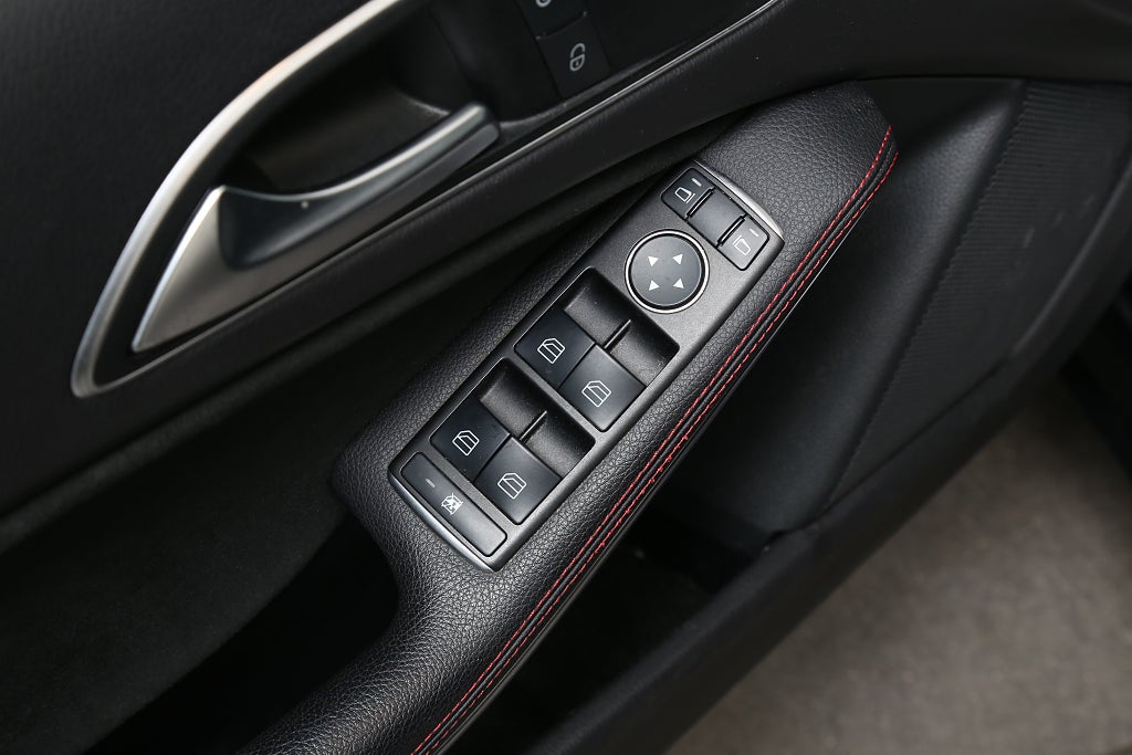 Mercedes-Benz A 180 d 7G-DCT AMG Line Motorvärmare