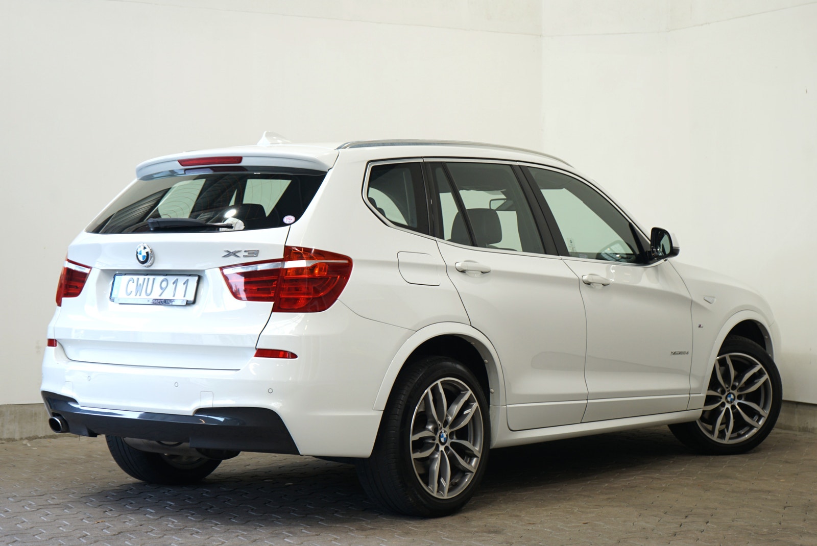 BMW X3 xDrive20d Steptronic M Sport 190hk 2017 - miniatyr 4