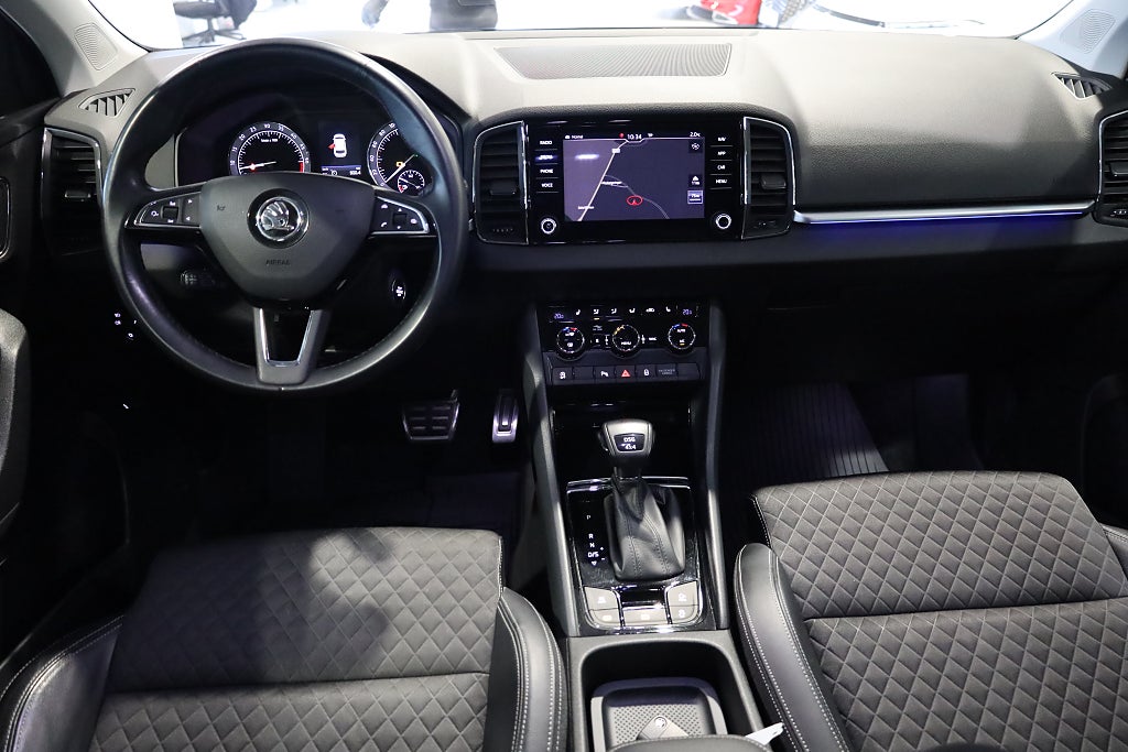 Skoda Karoq 2.0 TDI 4x4 Aut Style Drag Värmare Navi Kamera 2018