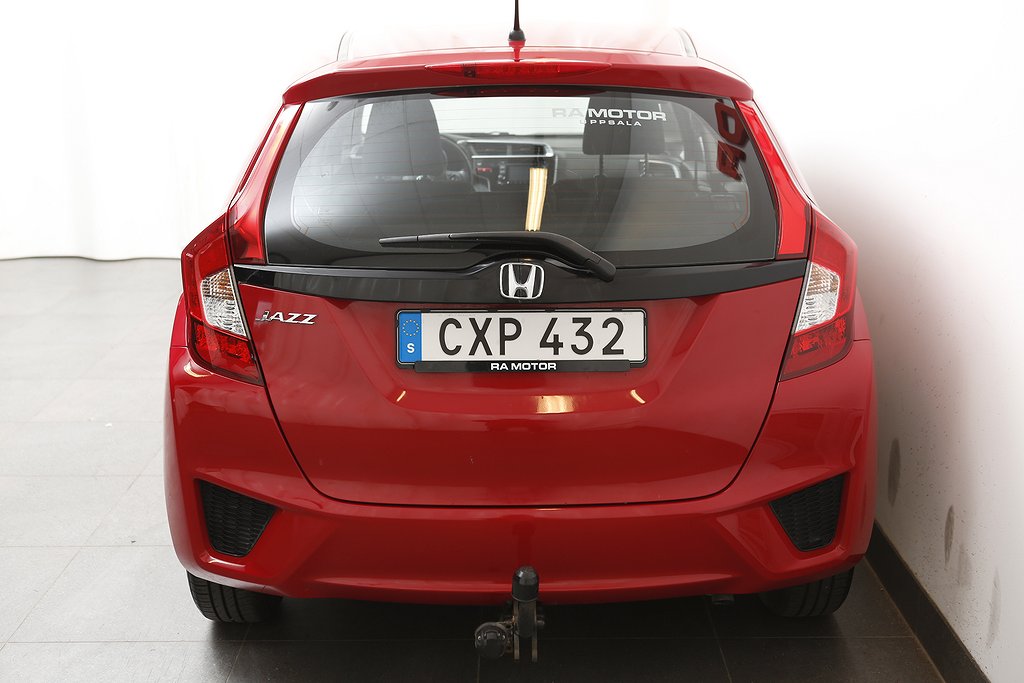 Honda Jazz 1,3 i-VTEC 102hk 5D 1ägare Motorv Dragkrok 2016