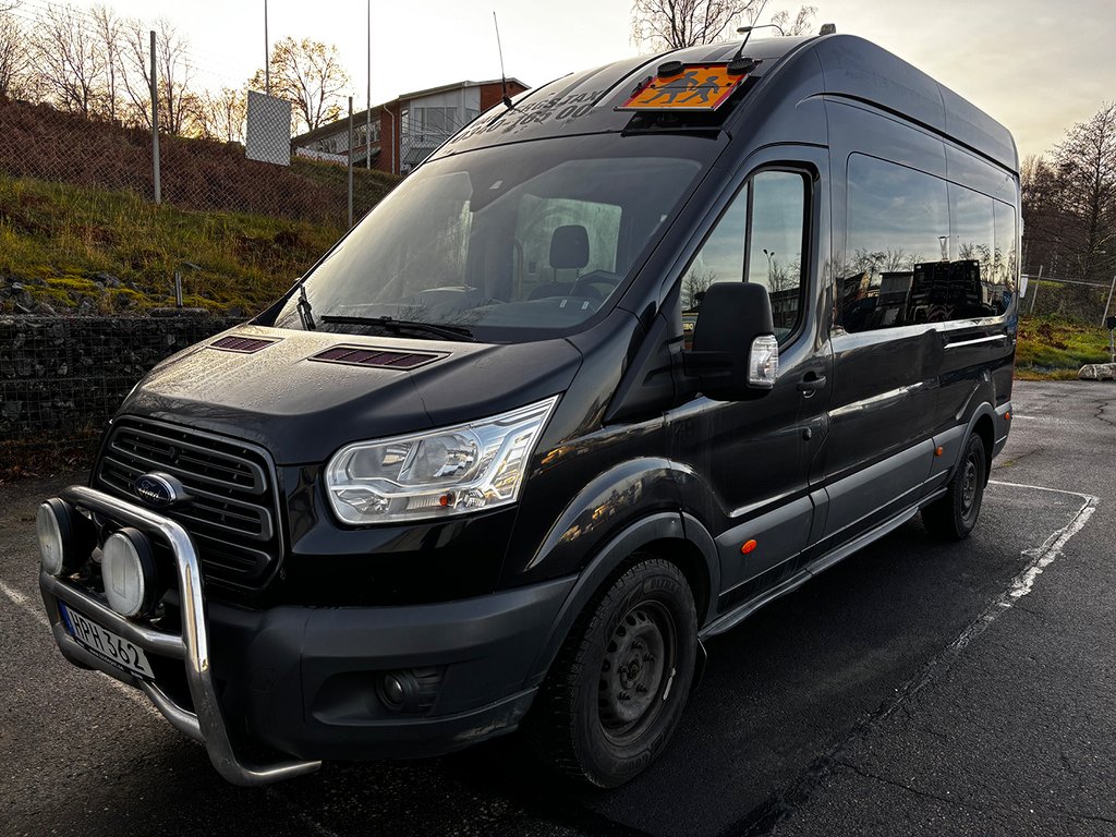 Ford Transit 350 Kombi 2.2TDCi 9-Sits Lift Moms/VAT Sv-Såld