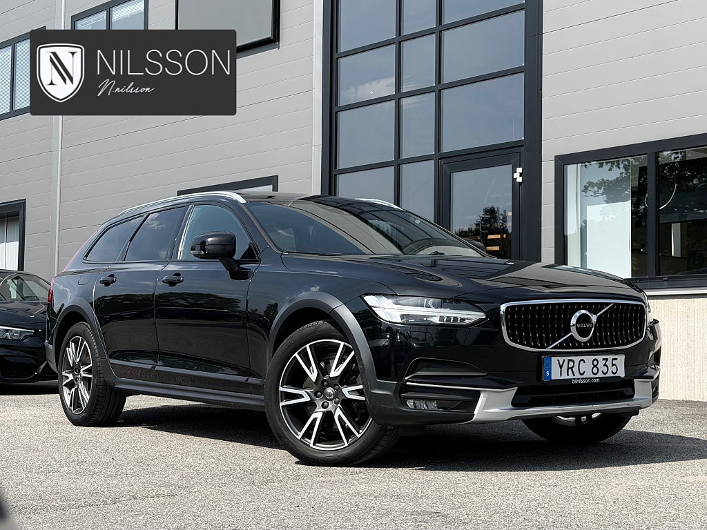 Volvo V90 Cross Country D4 AWD Geartronic Inscription Pro 1 ägare Pano Värm Dra