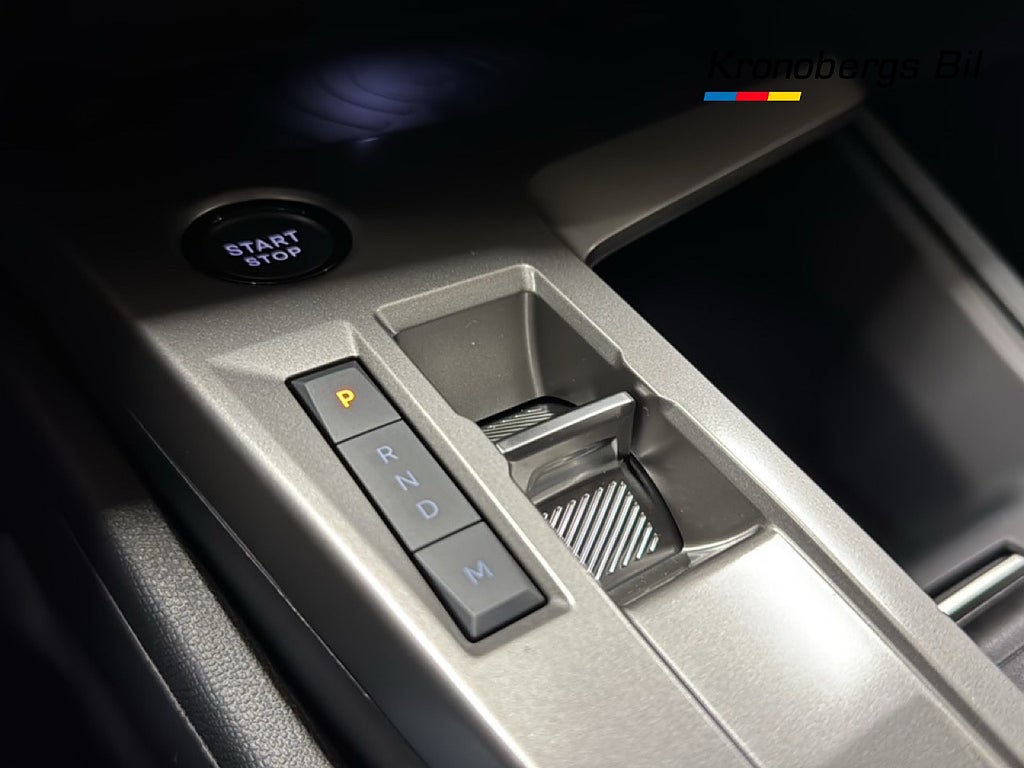 Peugeot 308 SW SW Hybrid 136HK Automat Drag Demo – bild 12