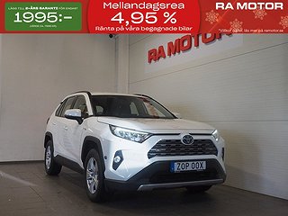 SUV Toyota RAV4 1 av 24