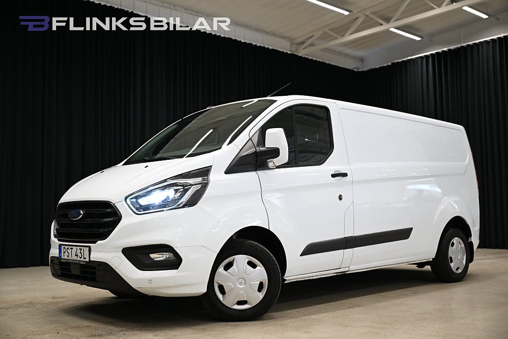 Ford transit Custom 130HK L2|LED |Drag|Värmare|Backkamera|NyKamrem