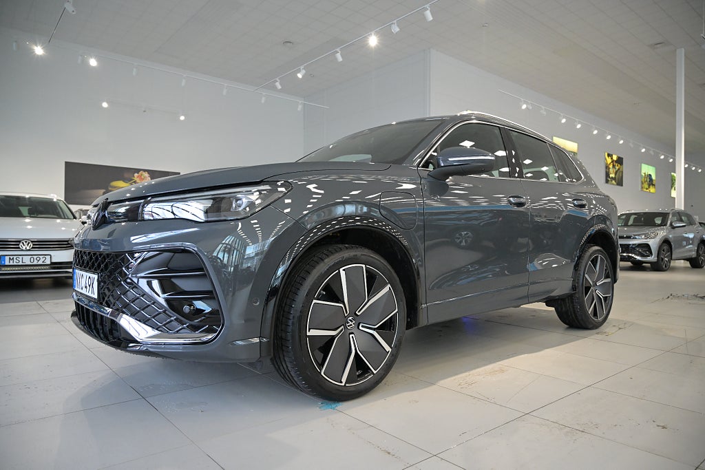 Volkswagen Tiguan eHybrid R-Line SWE - SUPERKAMPANJ T.O.M 31/1!*