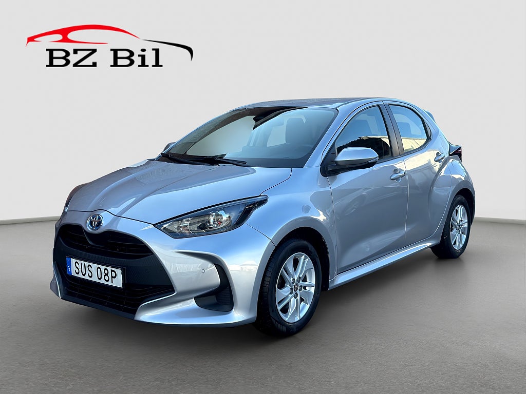 Toyota Yaris Hybrid CVT Active Kamera Moms 