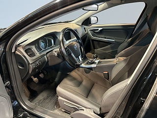 Volvo V60 D4 Momentum Dvärm/Ledramp/Dragkrok/Psens/SoV – bild 7