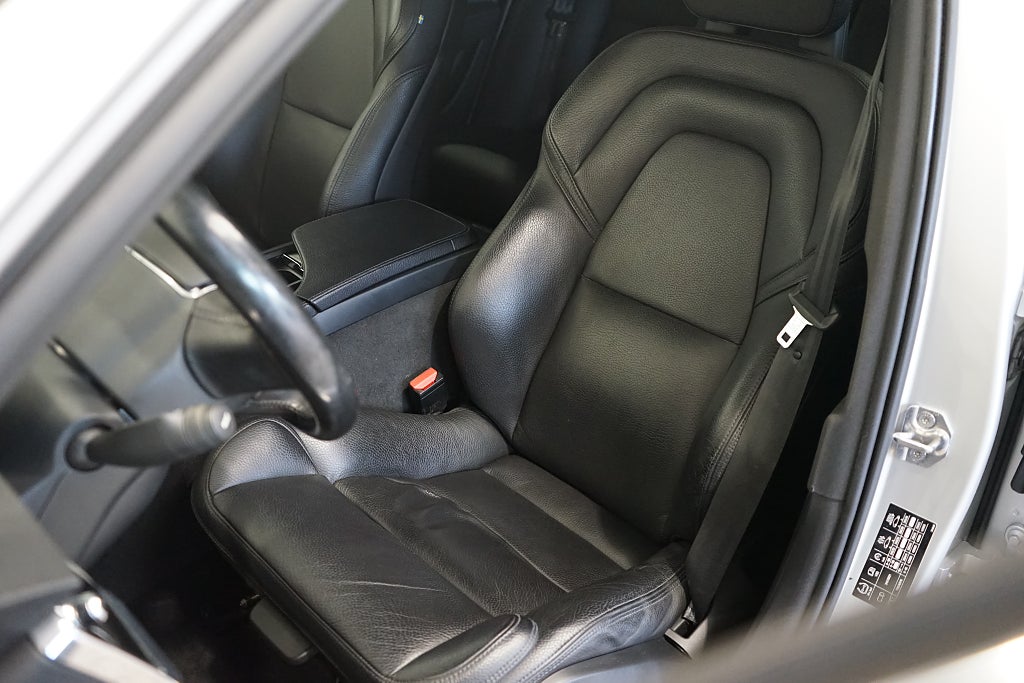 Volvo V90 T5 Inscription Automat Värmare 360° 250hk 4.99% Ränta