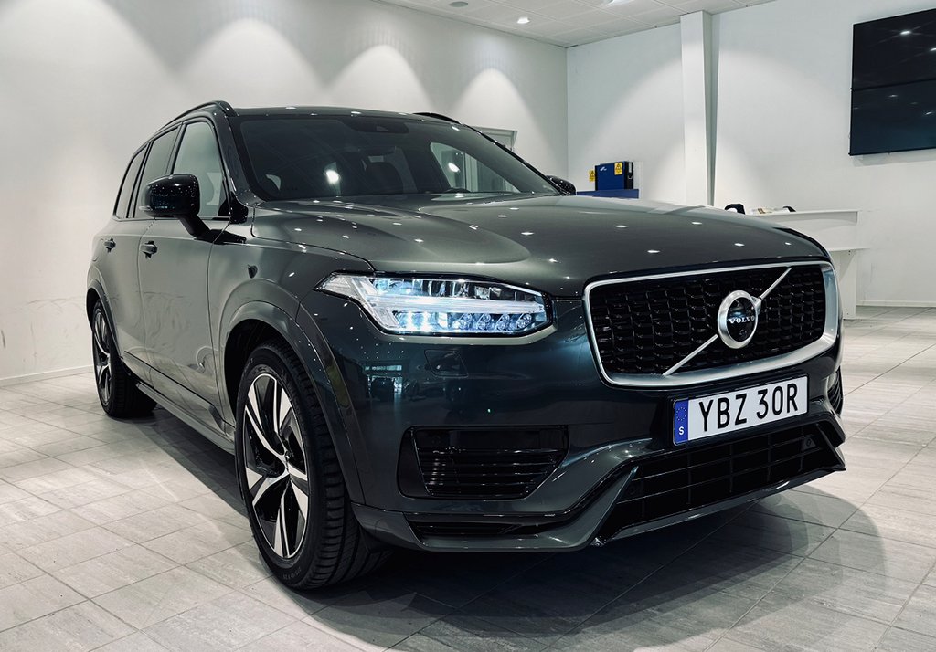 Volvo XC90 T8 AWD R-Design, B&W, Panoram, Luftfj 7-sits Drag