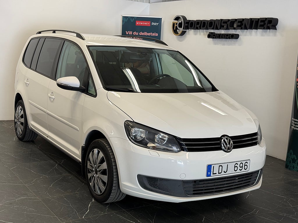 Volkswagen Touran 5-sätes 1.4 TGI Masters Lågmil | Värmare |