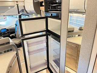 Husbil-integrerad Dethleffs Globetrotter XLI 7850 EB 33 av 40