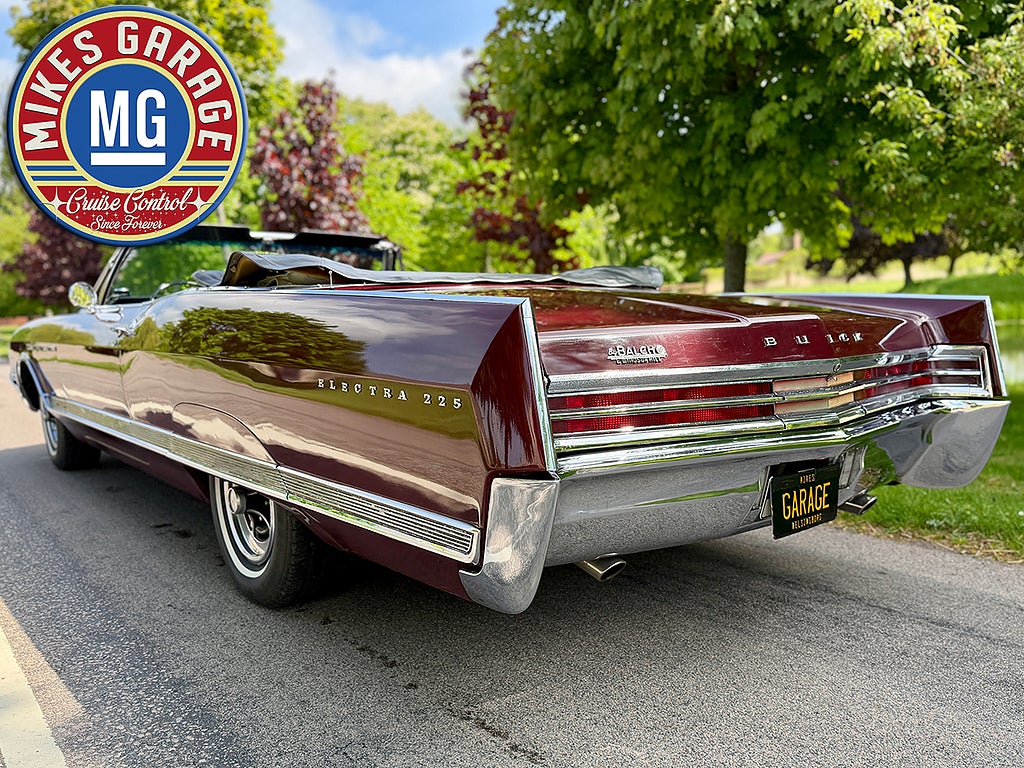 Buick Electra 225 Convertible • MYCKET FIN BIL MED RENOVERAD 401!"!