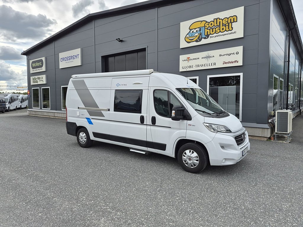 Sun Living V-series 60 SP dragkrok, end 1200 mil, dubbelbädd, solcell, kano