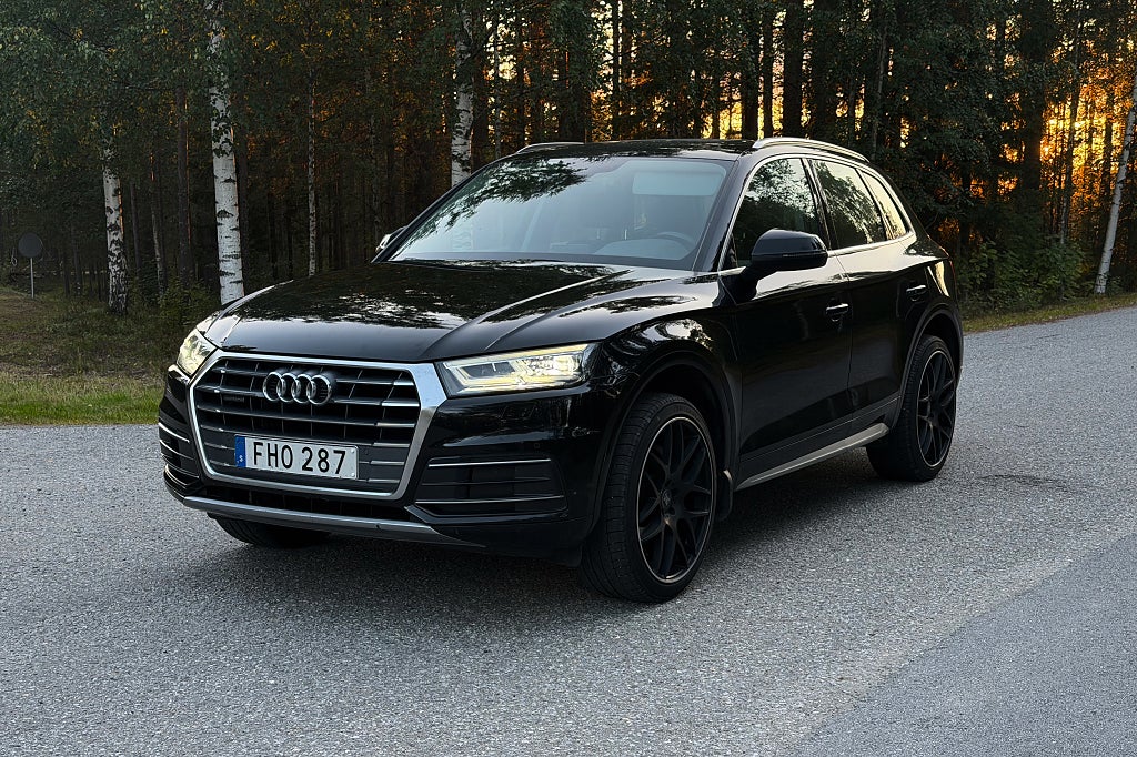 Audi Q5 40 TDI quattro S Tronic Proline|Drag|Värmare|CarPlay