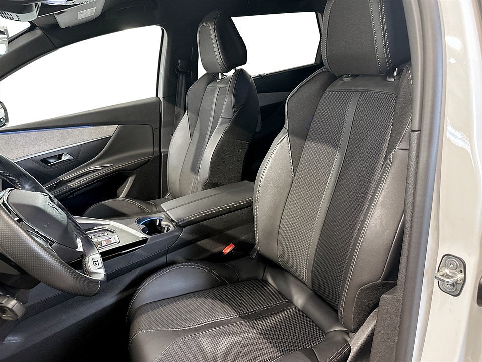 Bild på Peugeot 5008 GT 1.2 PT 130hk Aut - 7-SITS, B-KAMERA