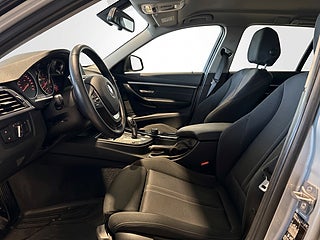 Kombi BMW 320D 10 av 28