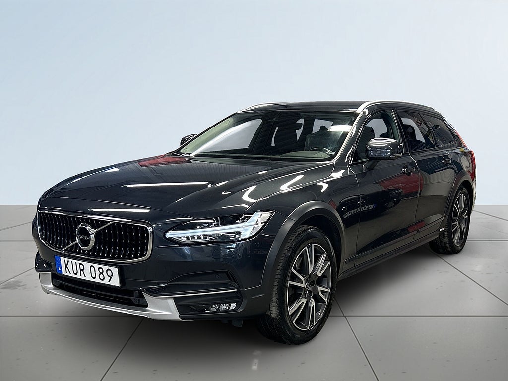 Volvo V90 Cross Country D4 AWD Automat Drag/Kamera/P-Värmare/M-värmare/S&V-Däck
