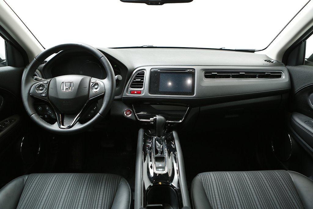 Honda HR-V 1,5 i-VTEC 131hk Executive NAVI ADAS Pano Aut 2018
