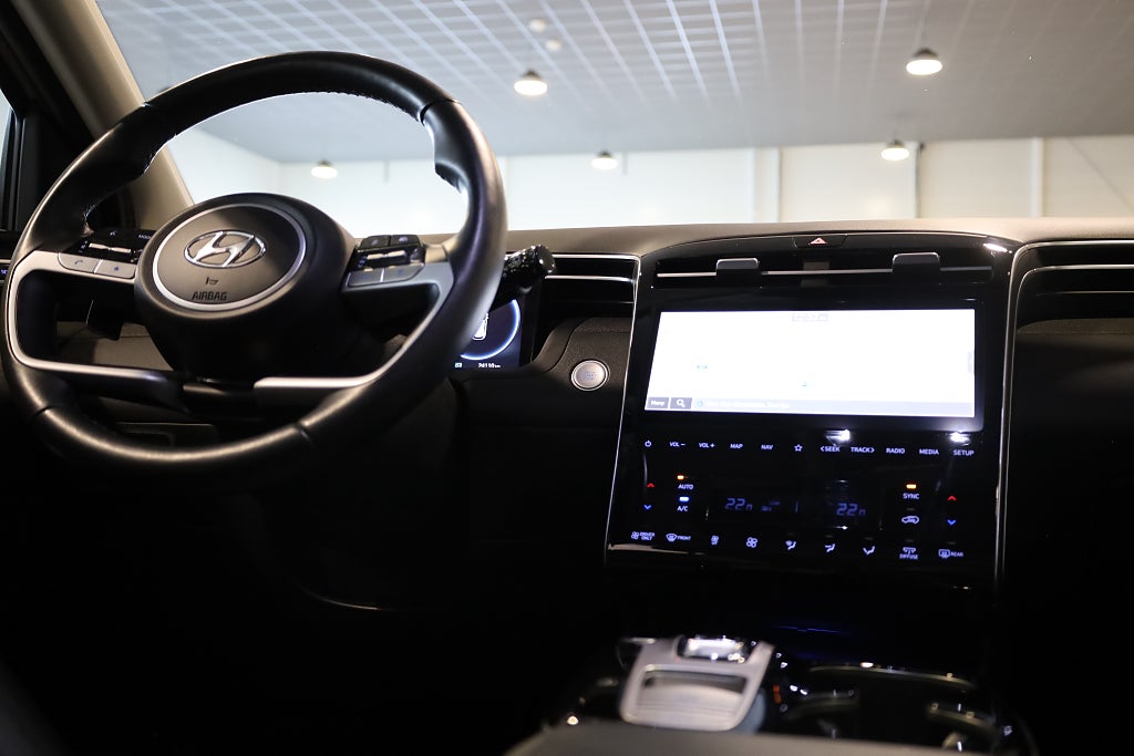 Hyundai Tucson Hybrid AWD Advanced Pano 360° Navi Krell Läder Keyless 2023