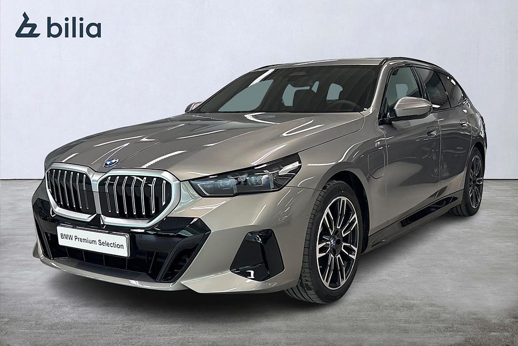 BMW 530e xDrive Touring M-sport | Drag | Backkam. | Aktiv farth.