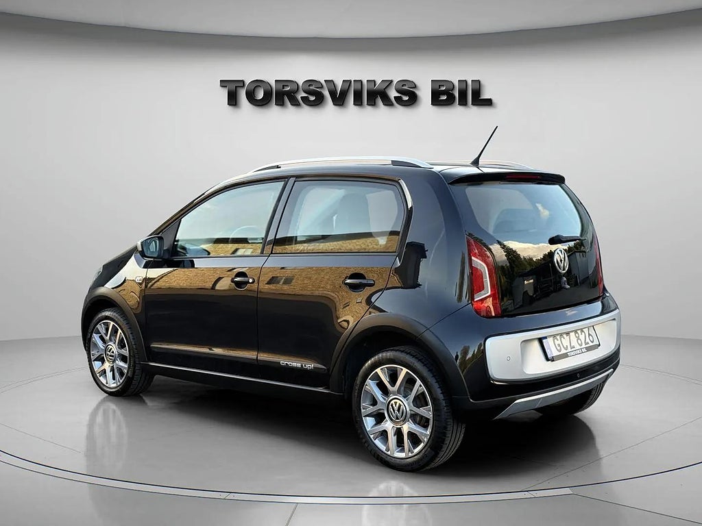 Volkswagen UP! 1,0 MPI Navi 1 Ägare 7400 mil - miniatyr 4