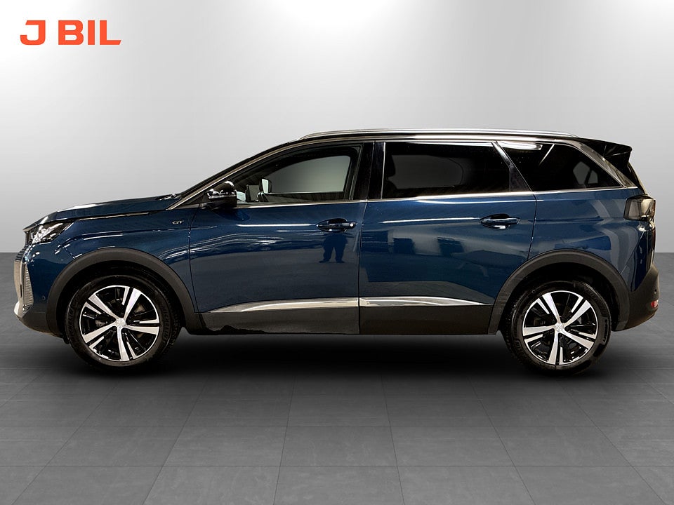 Bild på Peugeot 5008 GT 1.2 PT 130hk Aut 7-SITS B-KAMERA CARPLAY