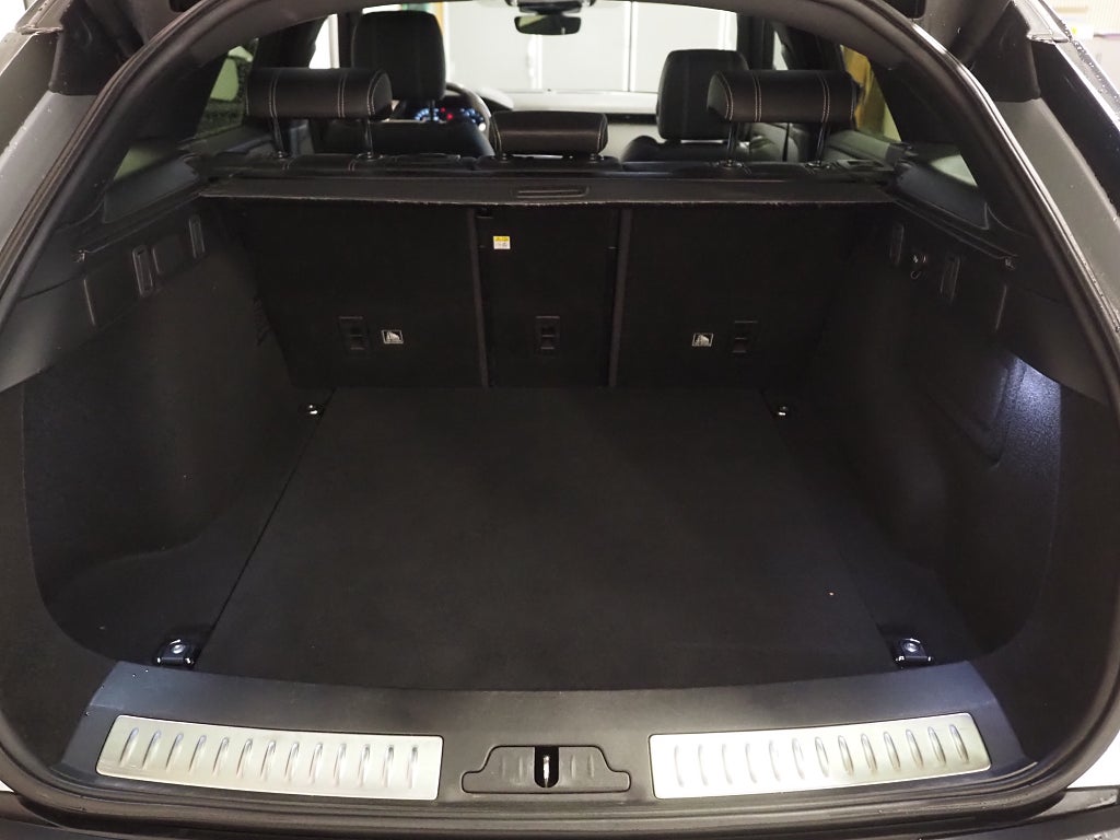 Land Rover Range Rover Velar P250 AWD R-Dynamic Meridian 20"