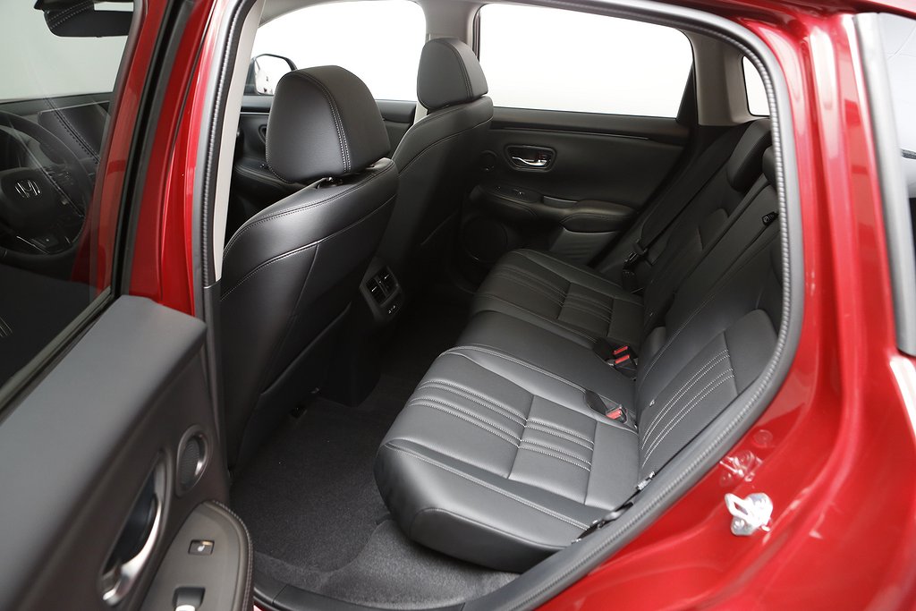 Honda ZR-V FullHybrid Advance i Lager| 5år Service+Vintehjul 2024