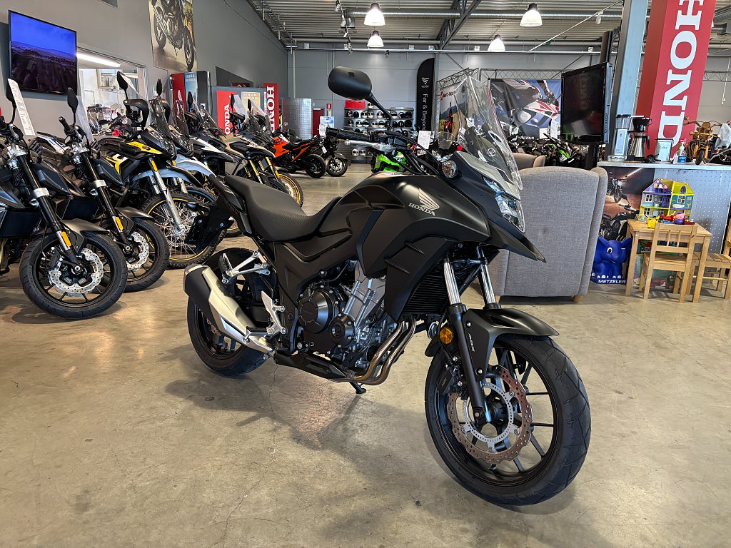 Honda CB500X #Endast 550 mil# 