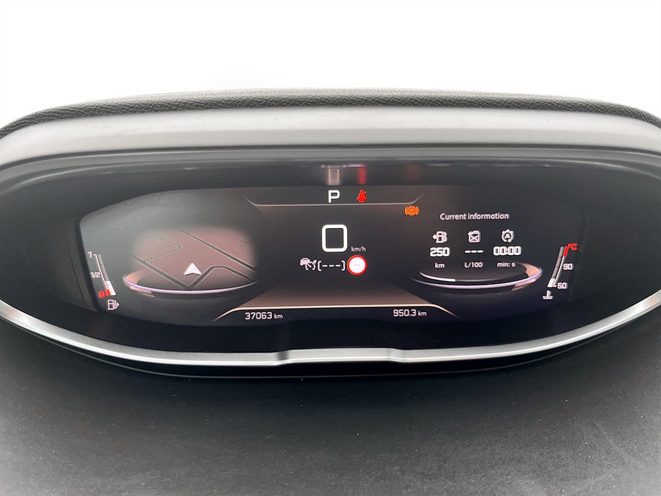 Bild på Peugeot 5008 GT 1.2 PT 130hk Aut 7-SITS B-KAMERA CARPLAY